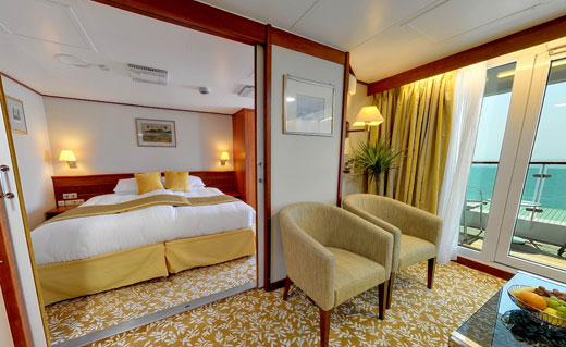 Fred Olsen Cruises Black Watch Marquee Suite.jpg
